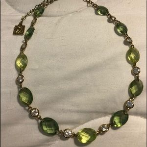 🎉⬇️ SALE! EUC Anne Klein Green/Necklace